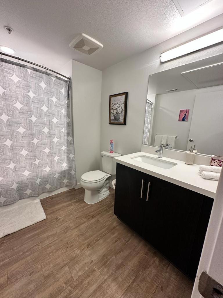 Studios Universal 10 Min Drive Free Parking And Wifi Лос-Анджелес Екстер'єр фото