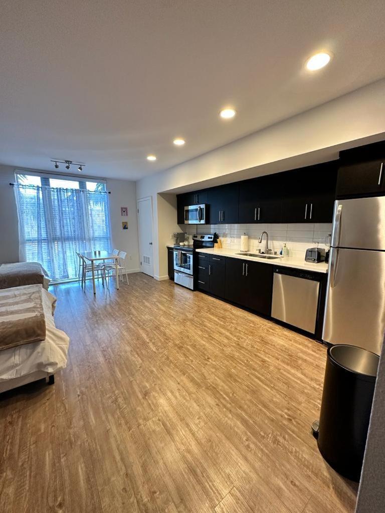Studios Universal 10 Min Drive Free Parking And Wifi Лос-Анджелес Екстер'єр фото